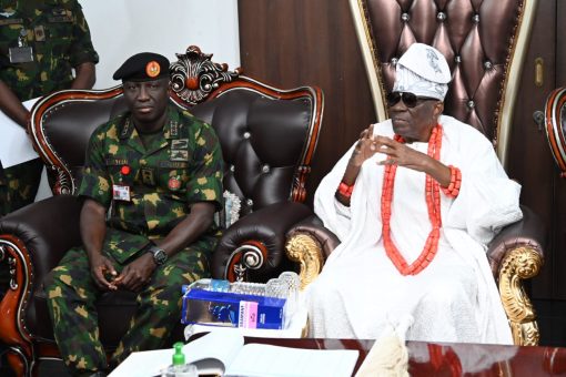 COAS visits Oba of Lagos, urges traditional rulers’ support for military operations