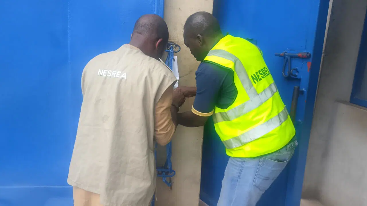 FG shuts Oyo factory over environmental violations.