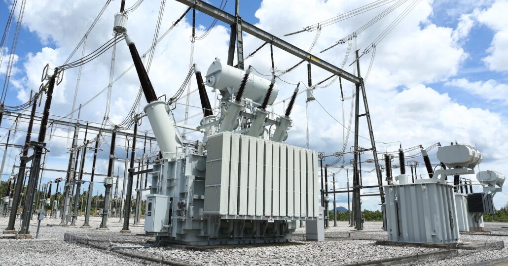 TCN cuts power to Ibadan communities for transformer maintenance.