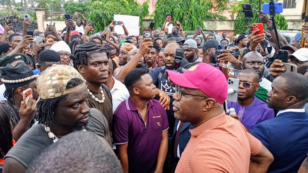 Makinde Addresses VDM, Other Protesters, Promises Safe Return of Oriire Abducted Victims.