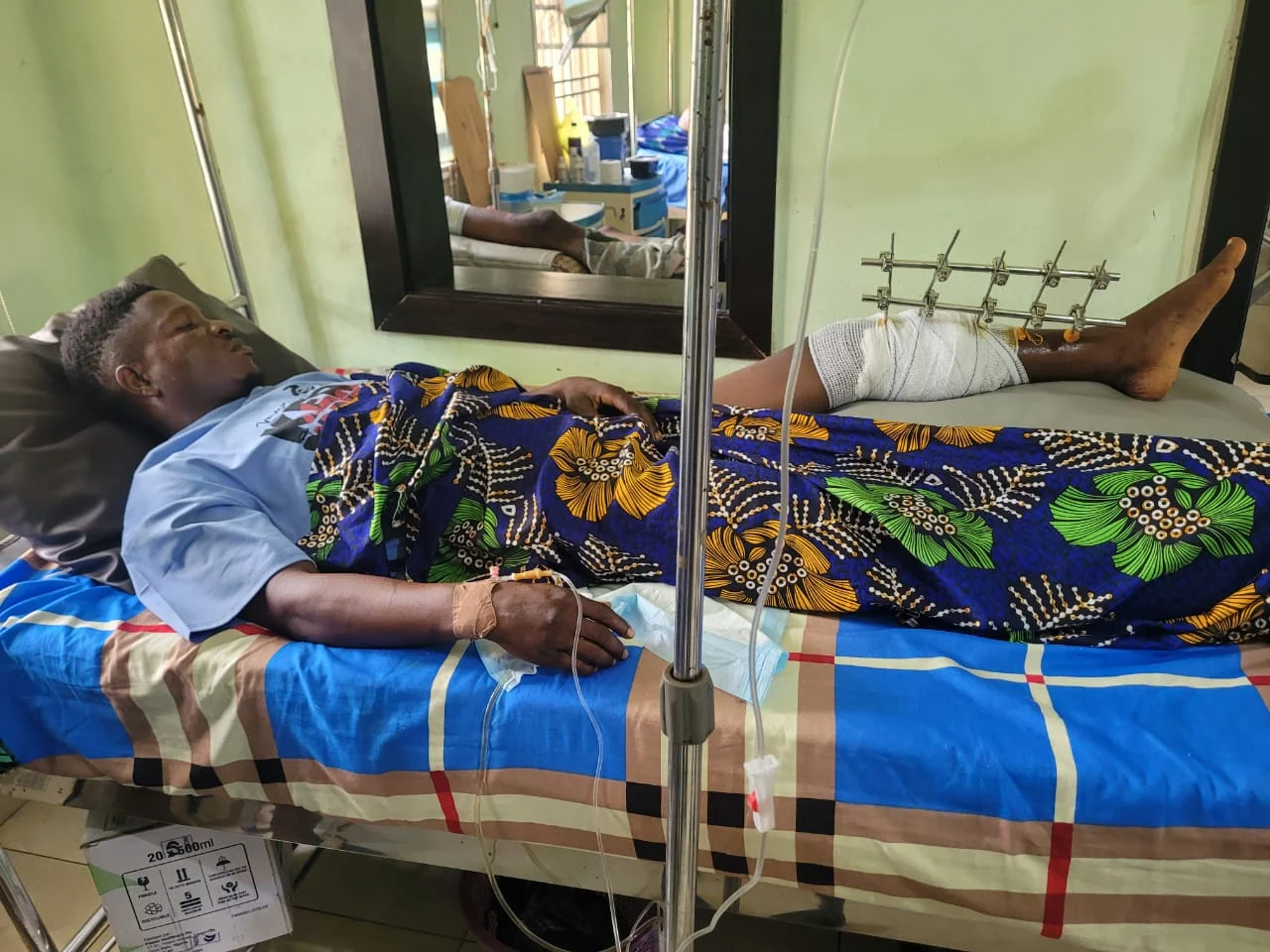 Truck driver hospitalised after police shooting at Lagos checkpoint.