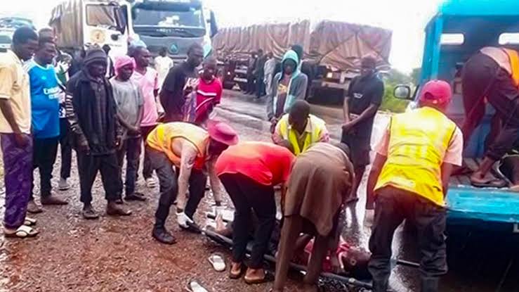 15 Passengers Burnt to Death in Niger Road Crash